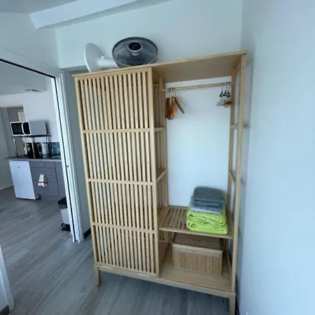 Petit Vue Et Corniche Esterel Apartament *